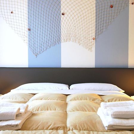 Maison N&M Desenzano del Garda Luaran gambar